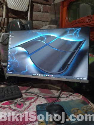 Selling my full PC setup (PC + Monitor)